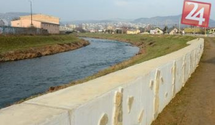 Fotka - Rekonštrukcia a vybudovanie protipovodňových opatrení v obci Stretava